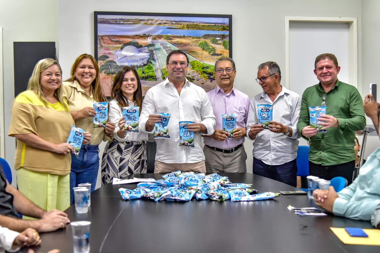 Creches e abrigos de Arapiraca recebem 20 toneladas de leite em pó