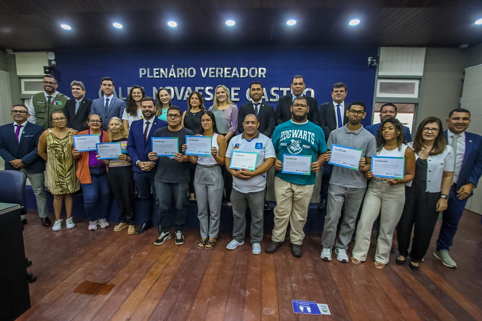 Circuito Câmara recebe turma de jovens adultos e idosos na segunda edição do programa