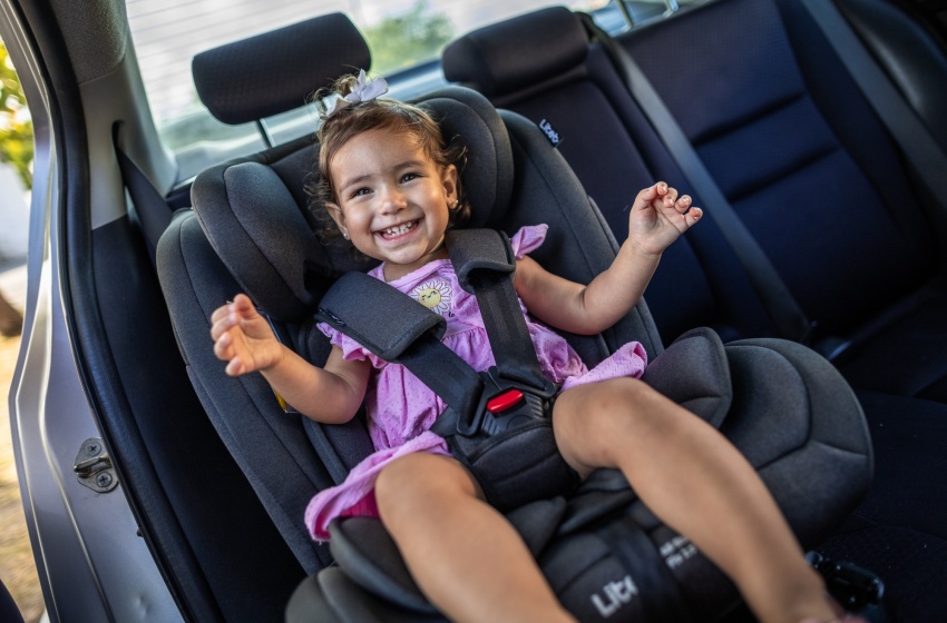 DMTT destaca a importância da cadeirinha infantil nas viagens de fim de ano