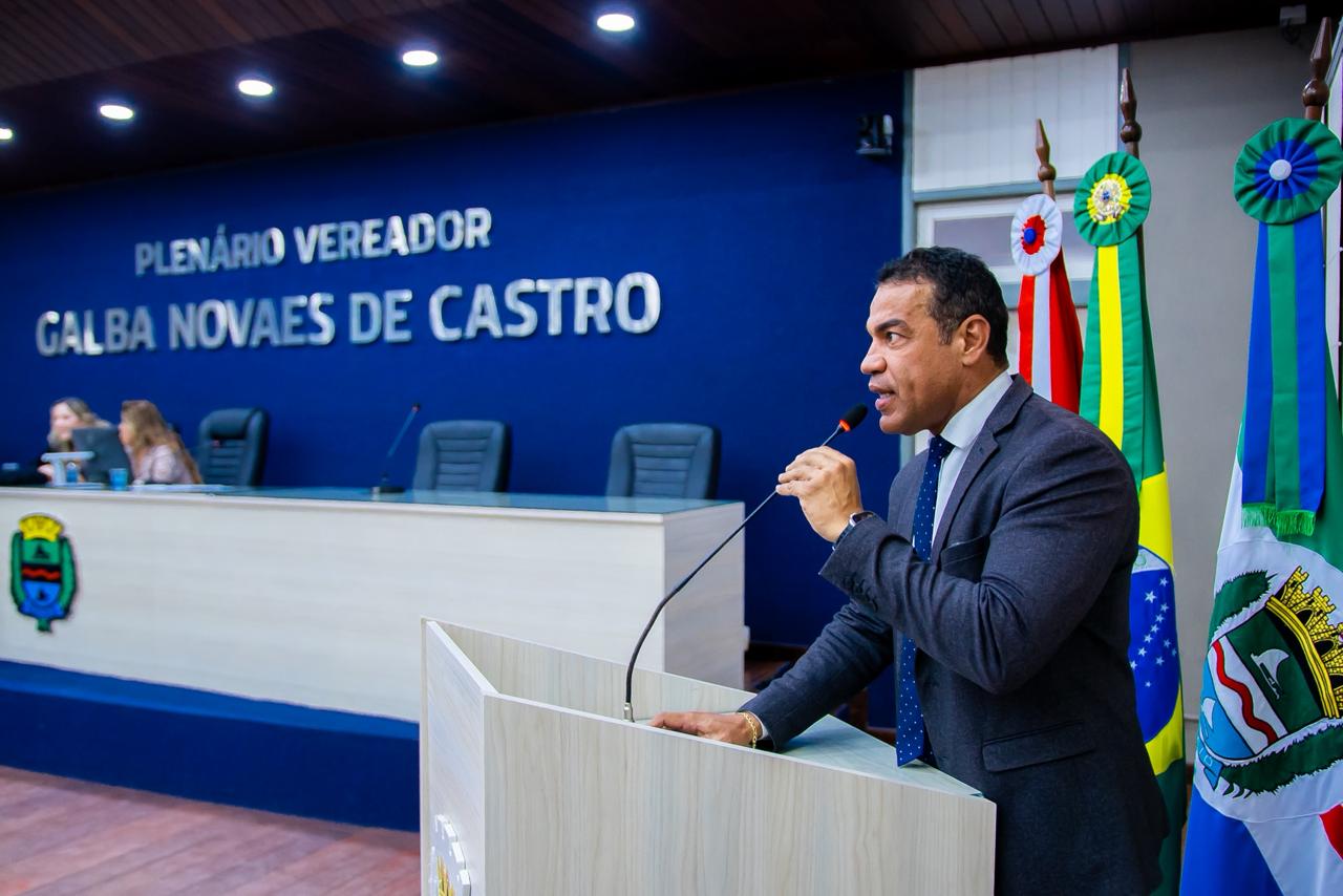 Vereador cobra do Governo a conclusão da obra no ambulatório Denilma Bulhões, no Benedito Bentes 