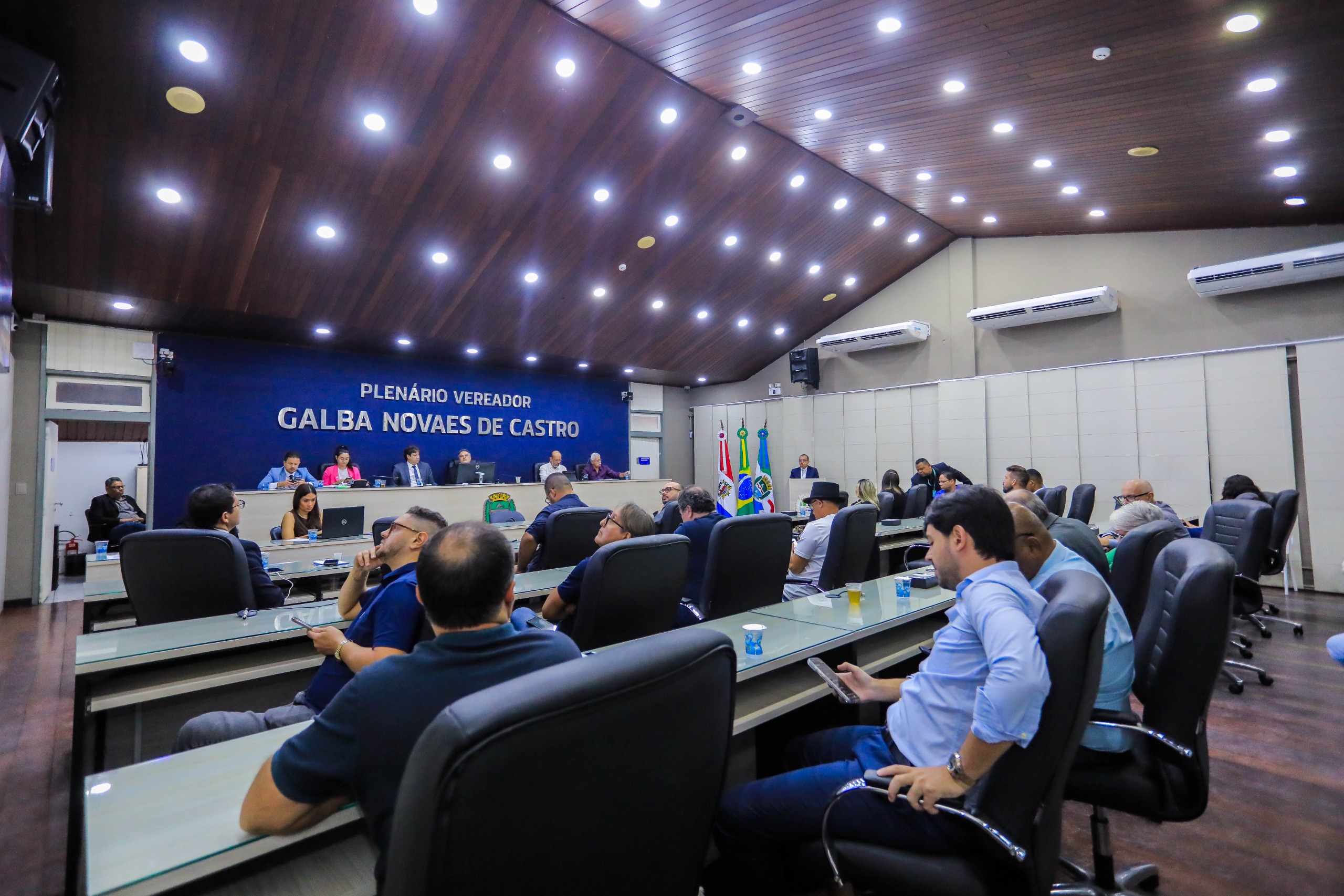 udiência pública recebe sugestões da população para elaboração da LDO 2027