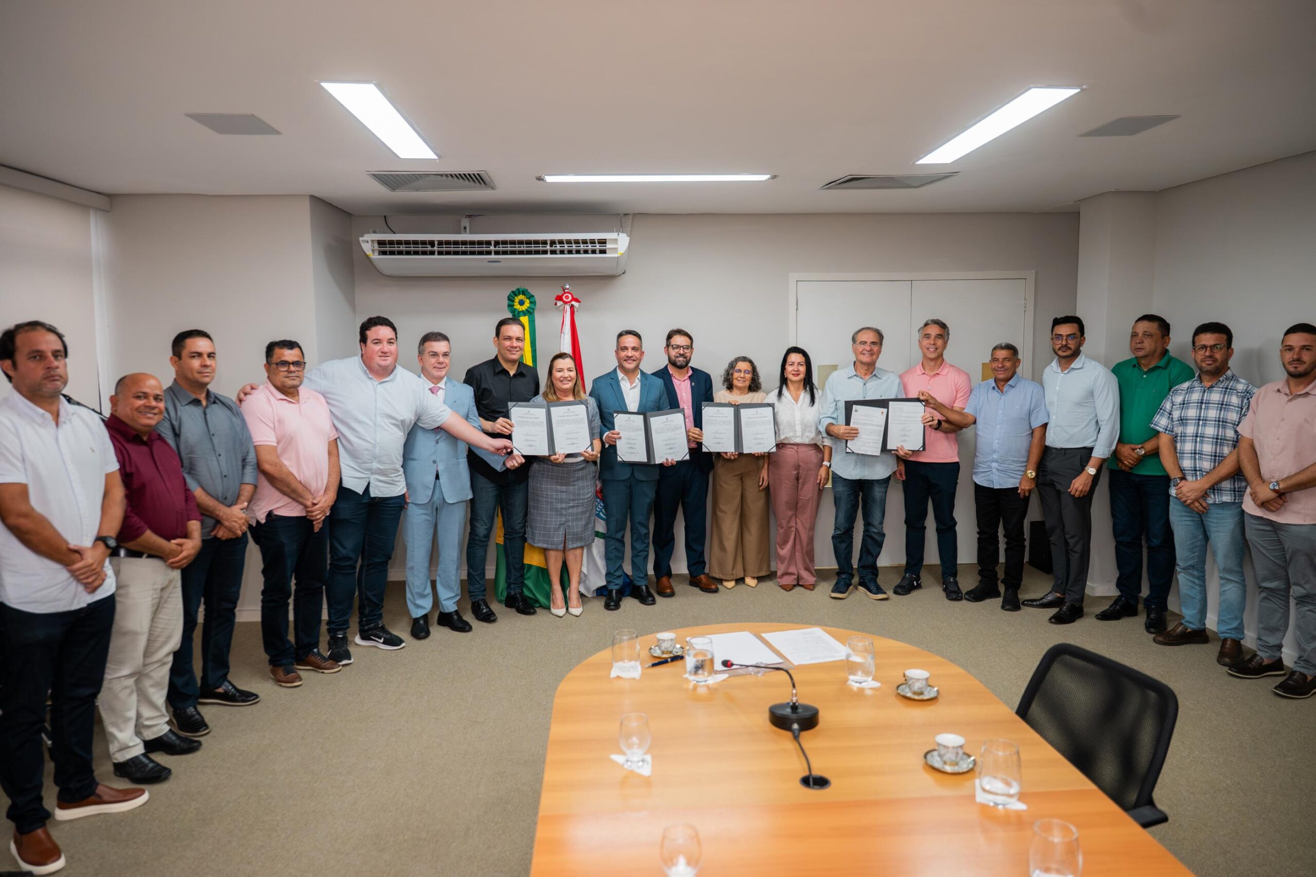 Uneal: governador anuncia novo campus em Porto Calvo e reforma das unidades de Maceió e Santana do Ipanema