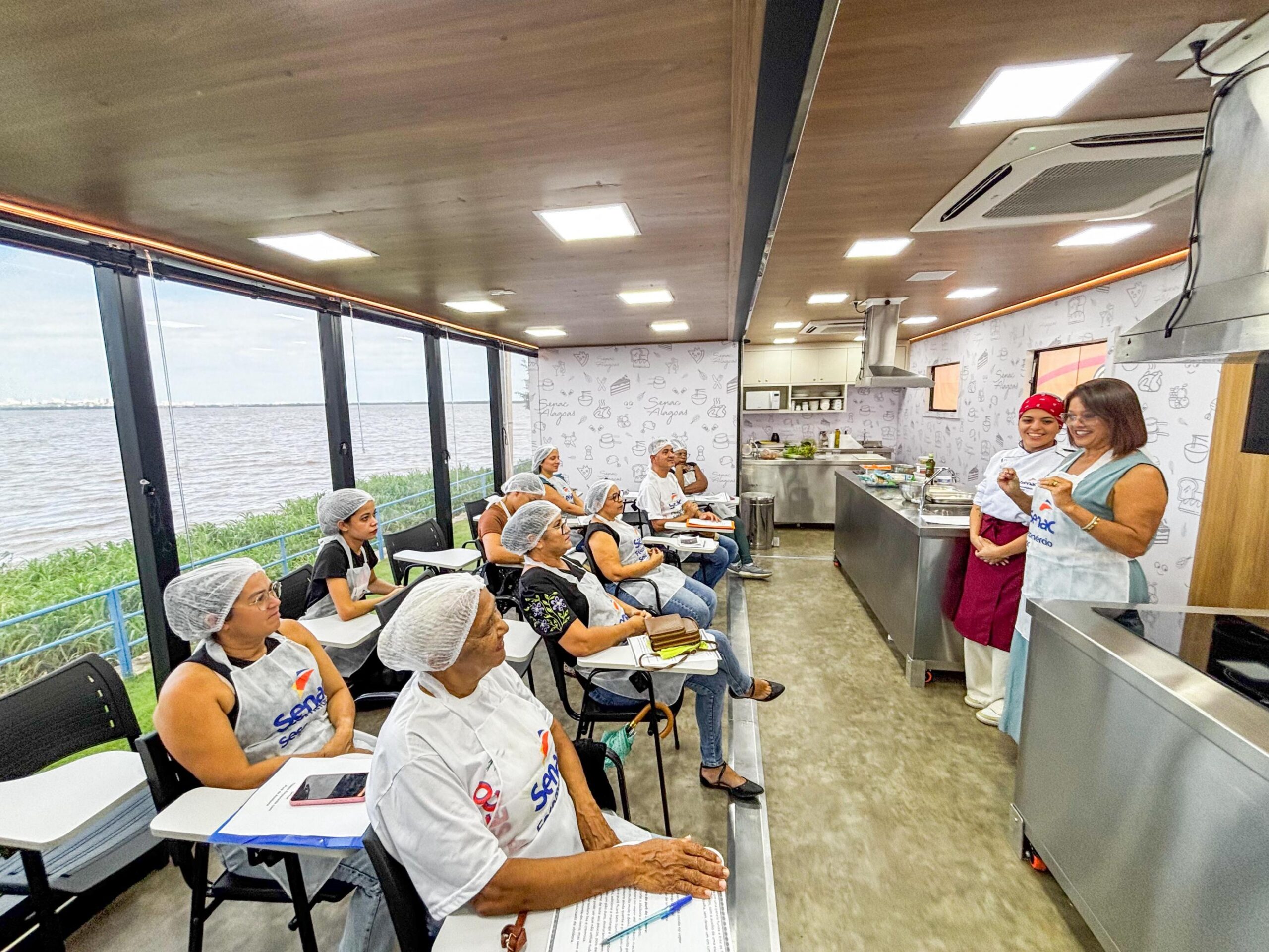 Escola do Turismo de Alagoas abre 125 vagas gratuitas para cursos em Maceió e no interior